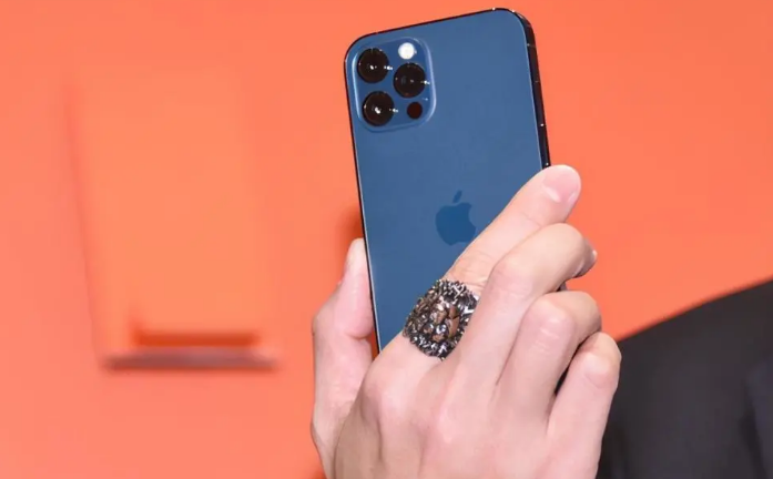 那坡苹果手机维修分享iPhone12系列重启方法教程 